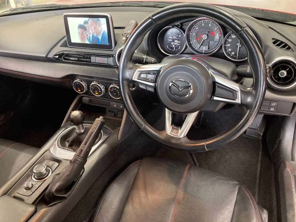 MAZDA MX-5
