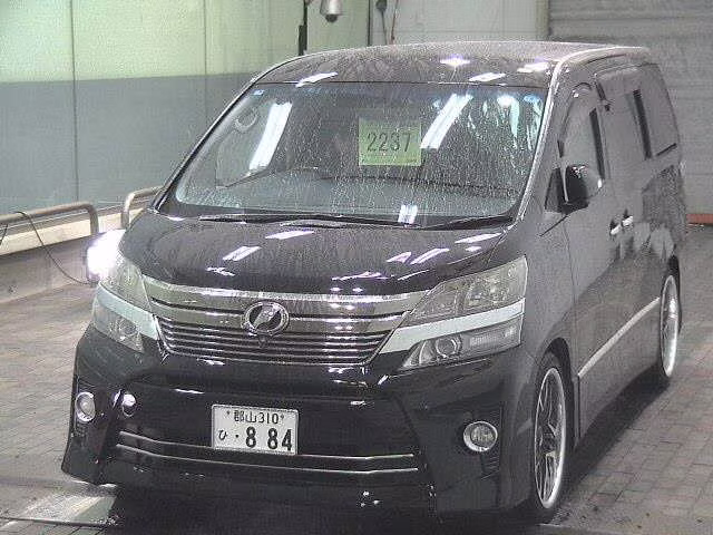 TOYOTA VELLFIRE