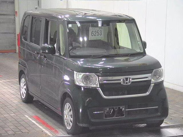 HONDA N-BOX