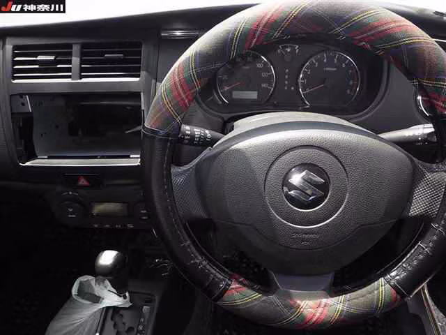 SUZUKI CERVO
