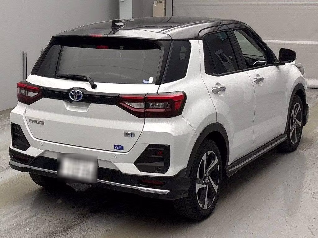 TOYOTA RAIZE