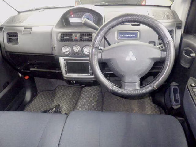 MITSUBISHI EK SPORT