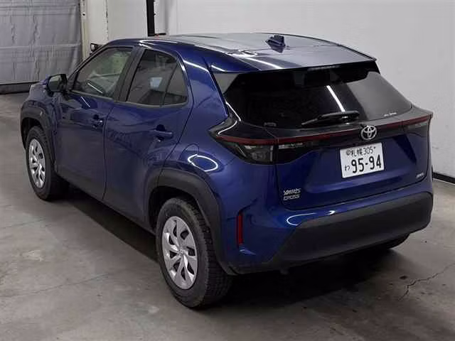 TOYOTA YARIS CROSS