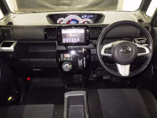DAIHATSU WAKE
