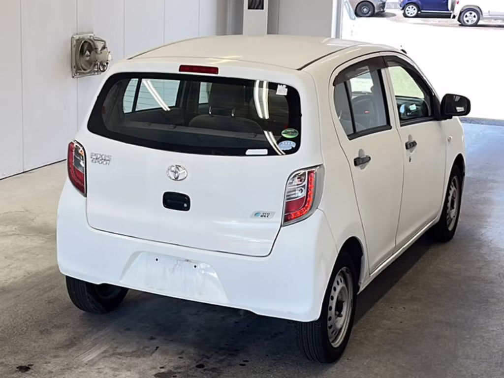 TOYOTA PIXIS EPOCH