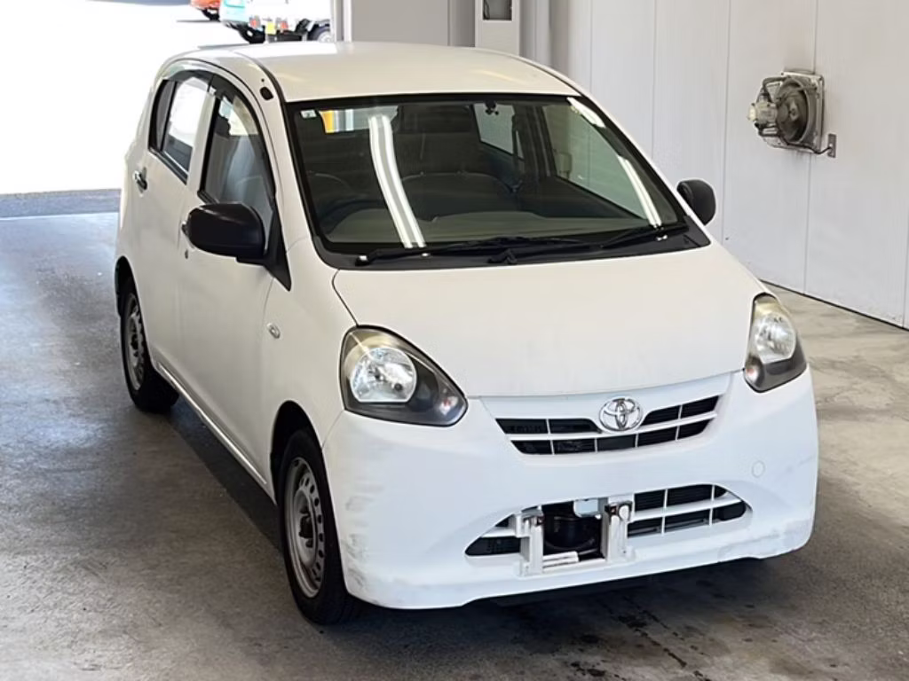 TOYOTA PIXIS EPOCH