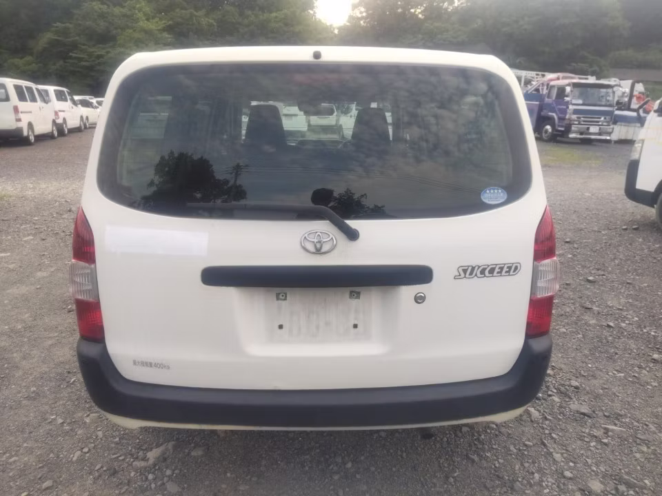 TOYOTA PROBOX
