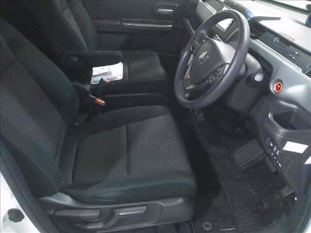 HONDA FREED+