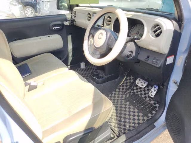 DAIHATSU MIRA COCOA