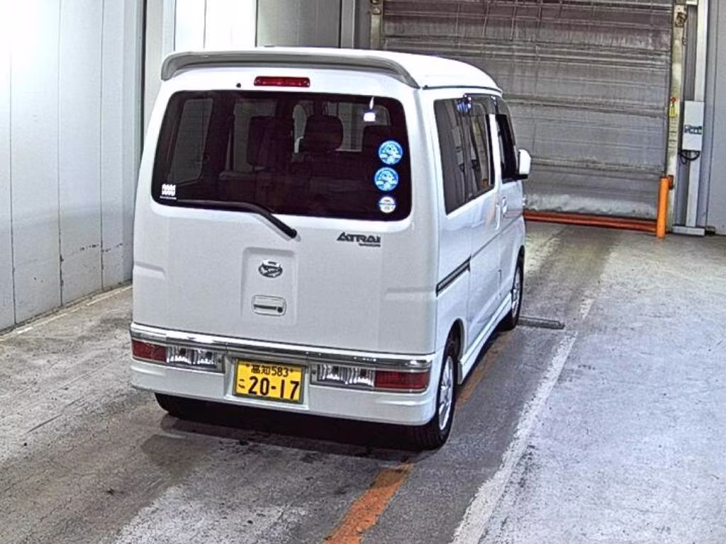 DAIHATSU ATRAI