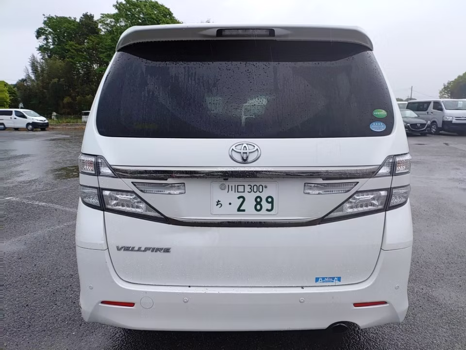 TOYOTA VELLFIRE