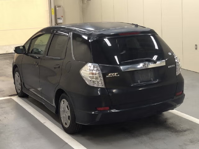 HONDA FIT SHUTTLE