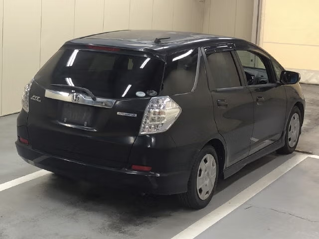 HONDA FIT SHUTTLE