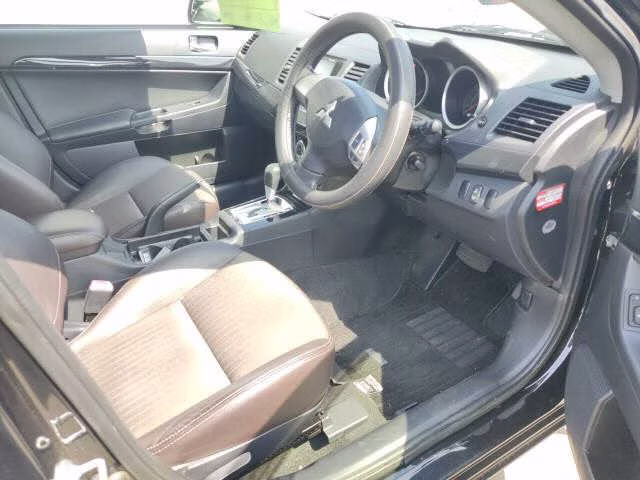 MITSUBISHI GALANT FORTIS
