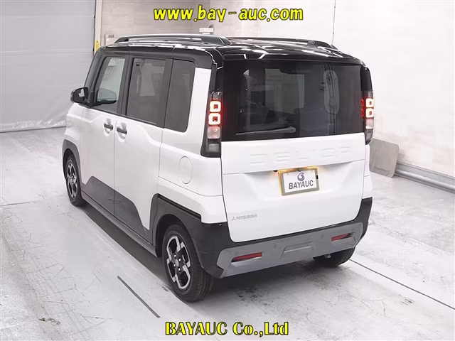 MITSUBISHI DELICA MINI