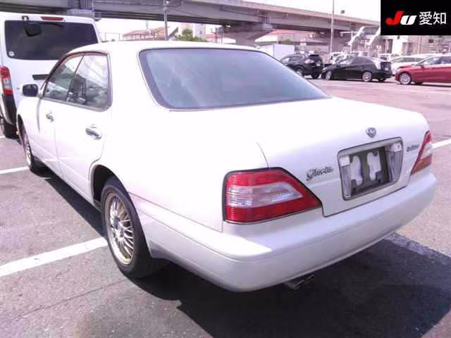 NISSAN GLORIA