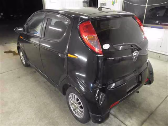 SUBARU R2
