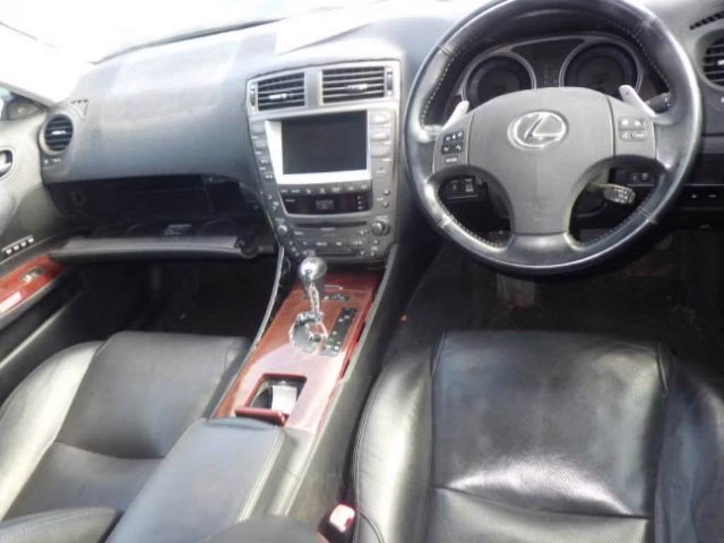 LEXUS IS350