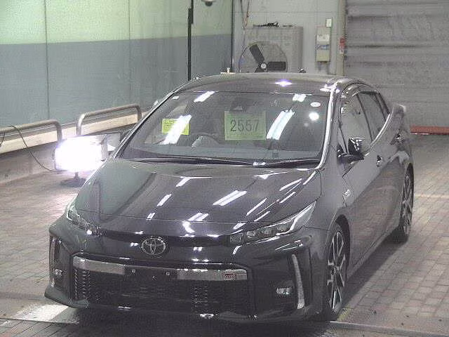 TOYOTA PRIUS PHV