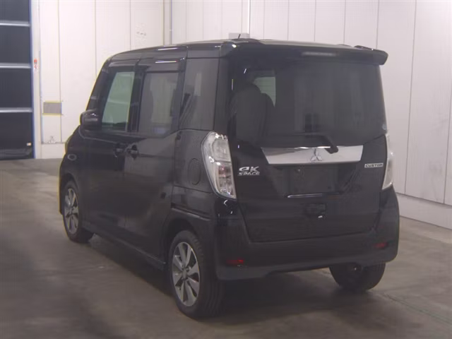 MITSUBISHI EK SPACE