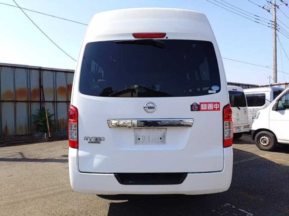 NISSAN NV350 CARAVAN