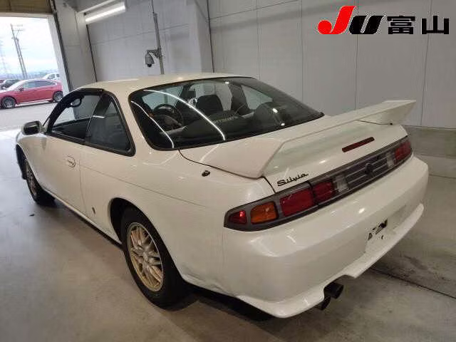 NISSAN SILVIA
