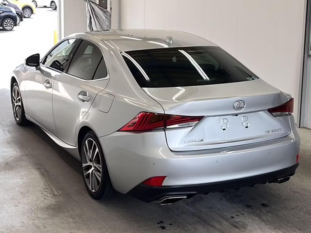 LEXUS IS300