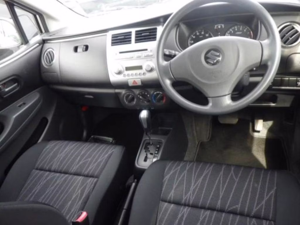 SUZUKI CERVO