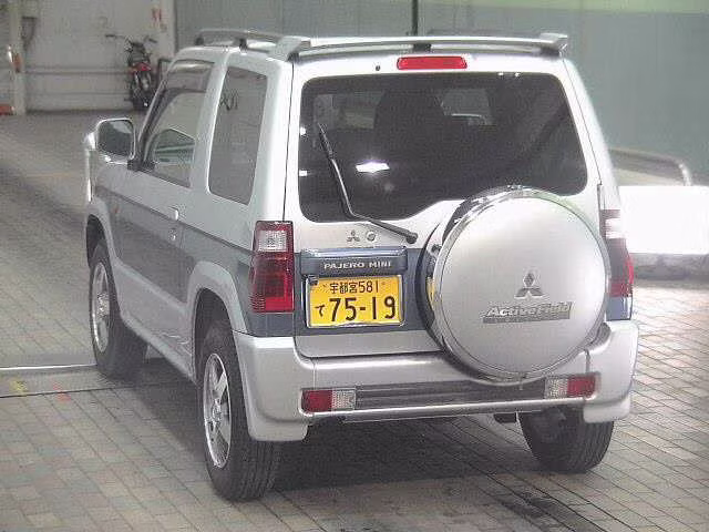 MITSUBISHI PAJERO MINI