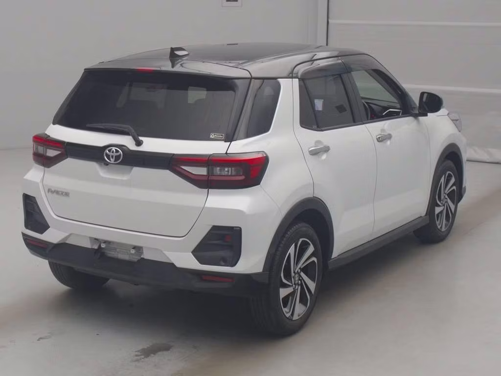 TOYOTA RAIZE