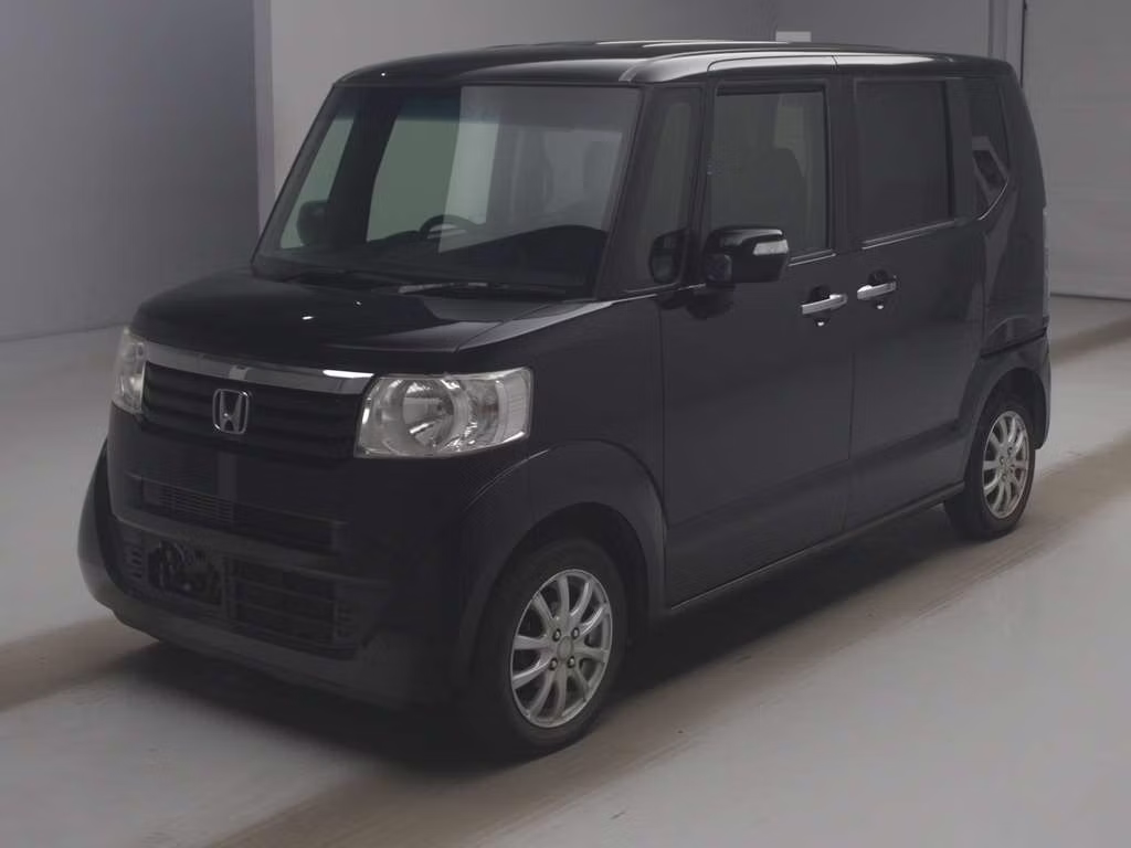 HONDA N-BOX