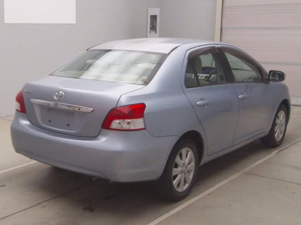 TOYOTA BELTA