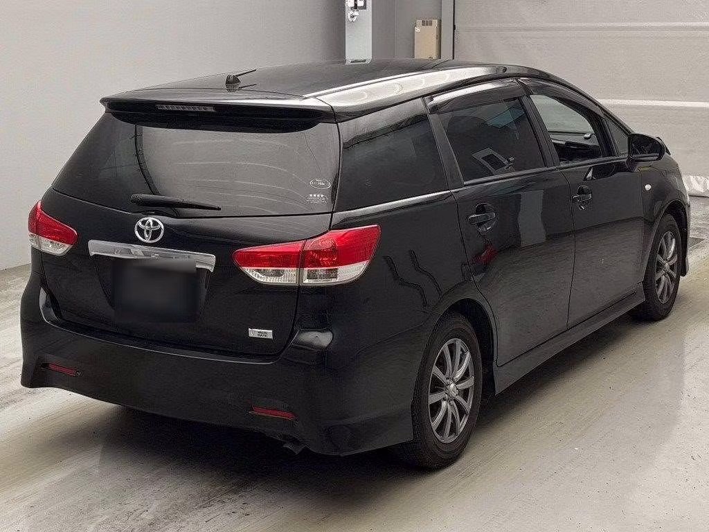 TOYOTA WISH
