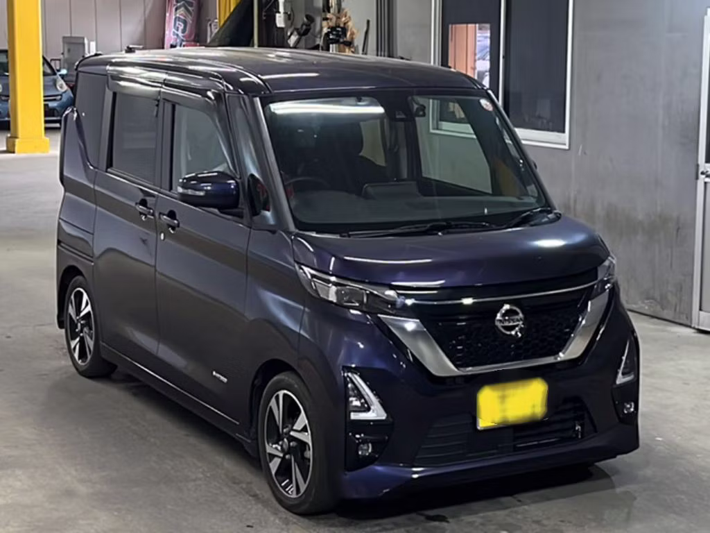 NISSAN ROOX