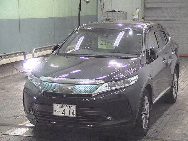 TOYOTA HARRIER