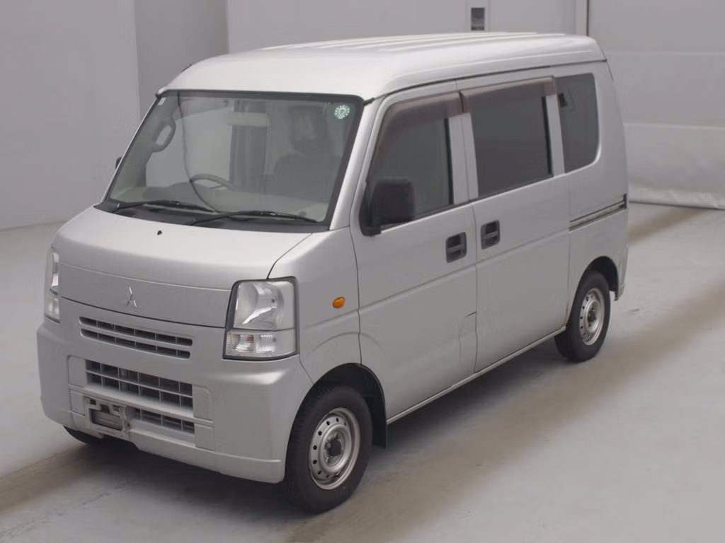 MITSUBISHI MINICAB