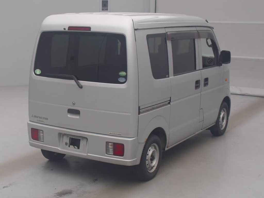 MITSUBISHI MINICAB