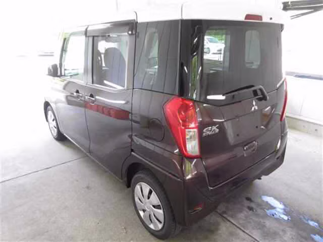 MITSUBISHI EK SPACE
