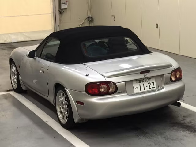 MAZDA ROADSTER