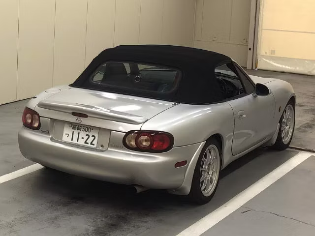 MAZDA ROADSTER