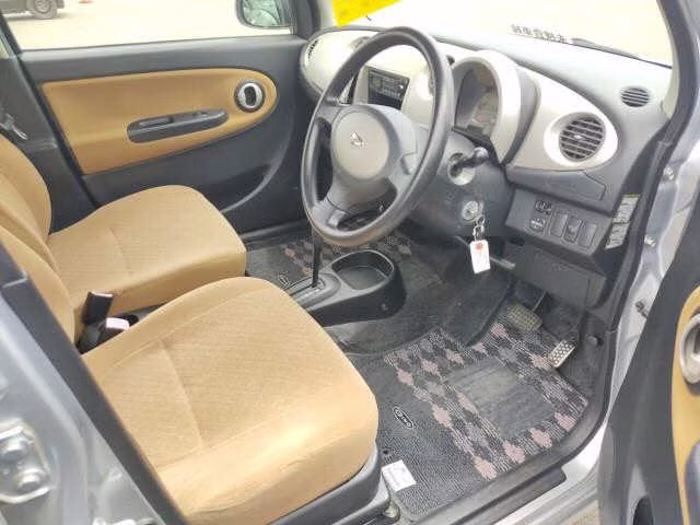 DAIHATSU MIRA GINO