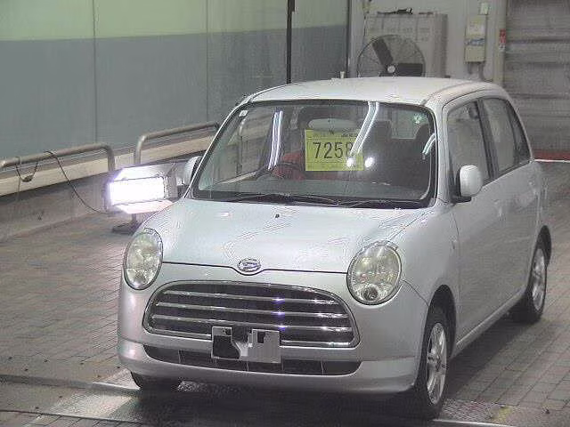 DAIHATSU MIRA GINO