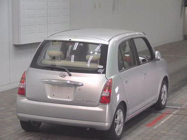DAIHATSU MIRA GINO