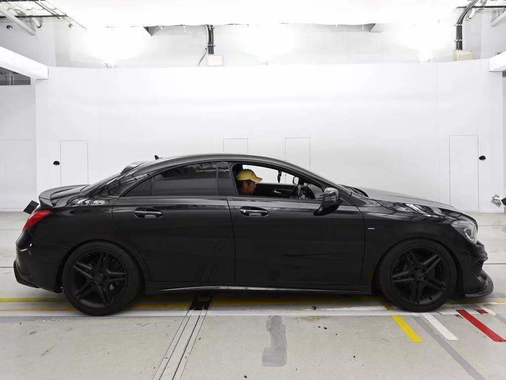 MERCEDES-BENZ CLA-CLASS