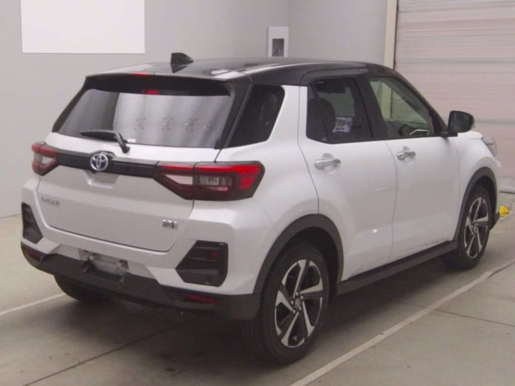 TOYOTA RAIZE