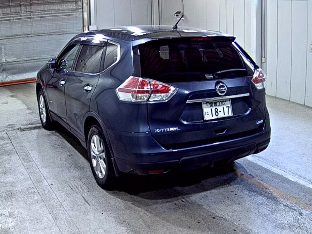 NISSAN X-TRAIL