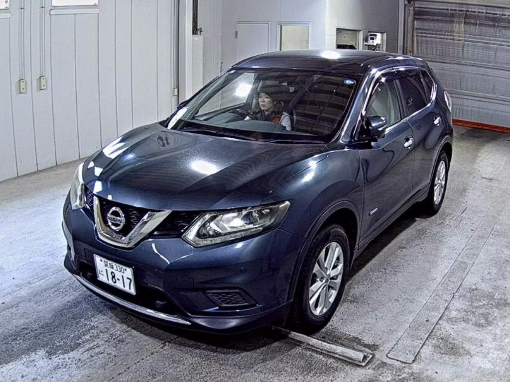 NISSAN X-TRAIL