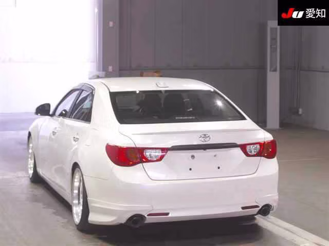 TOYOTA MARK X