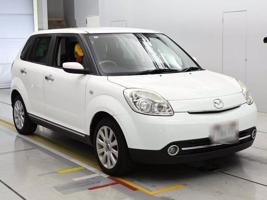MAZDA VERISA