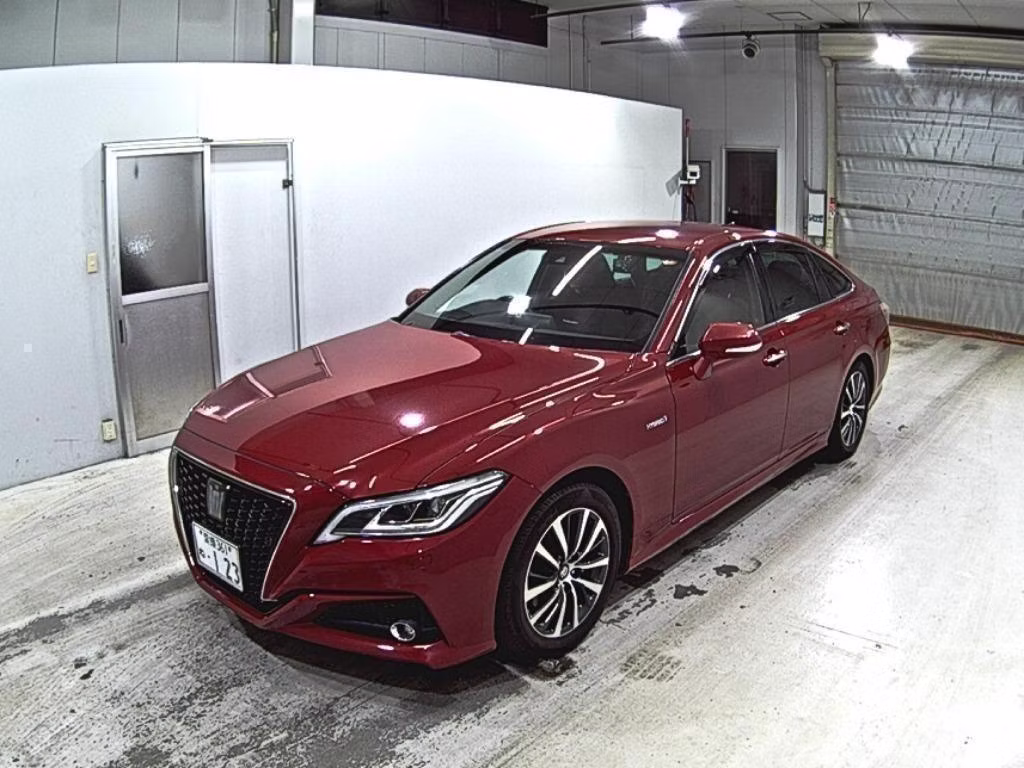 TOYOTA CROWN